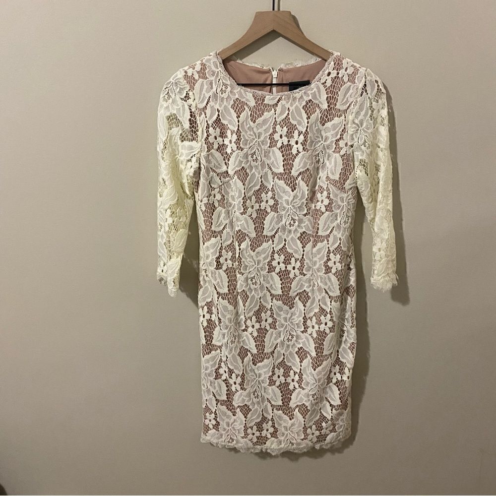 Adrianna Papell White Lace Dress US4 Dainty Bridal Wedding Engagement